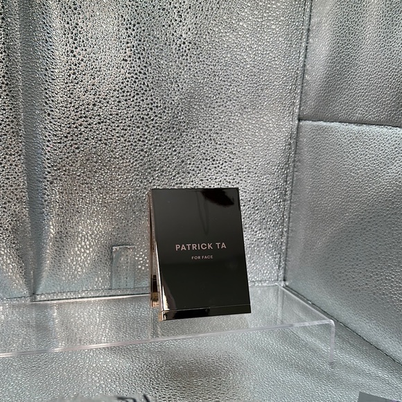 Patrick Ta Other - ✨ Patrick Ta Major Skin™ Crème Foundation & Finishing Powder Duo ✨